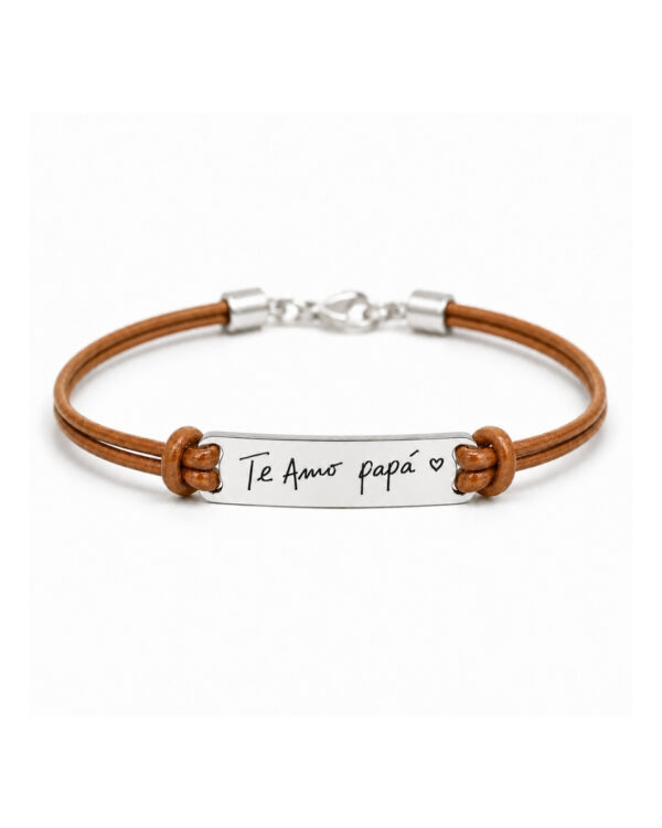 Pulsera de cuero natural con medalla rectangular en plata 925
