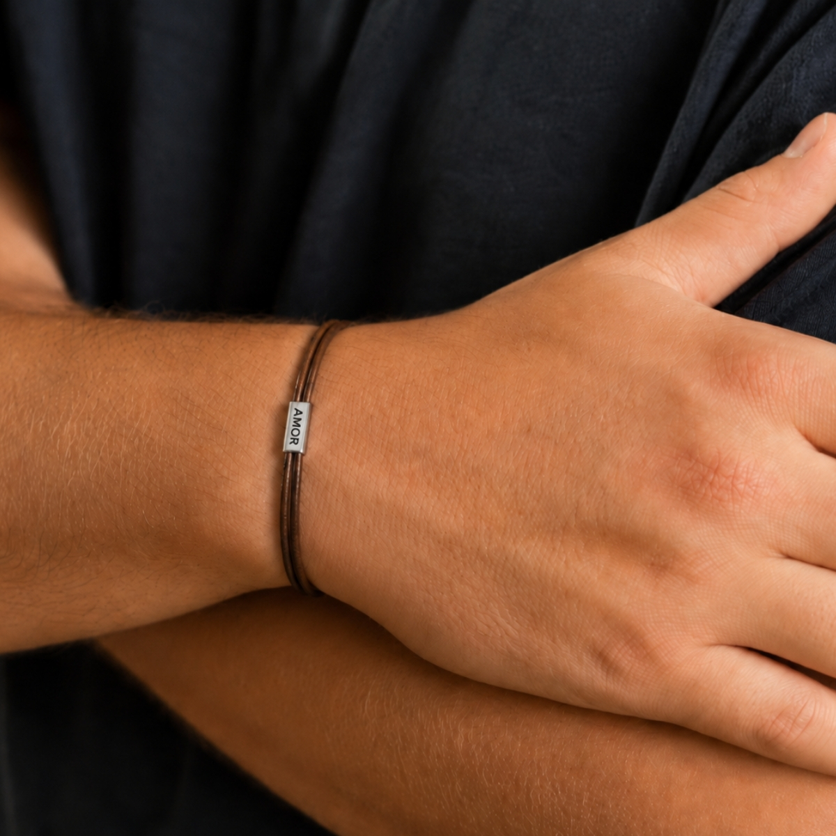 Pulsera Simil cuero con anilla cilíndrica - Imagen 3
